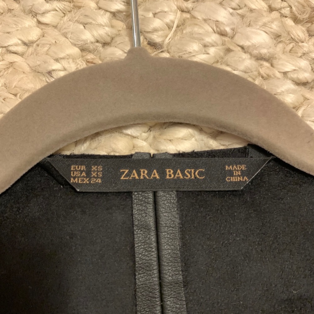 Zara light jacket - Picture 2 of 3